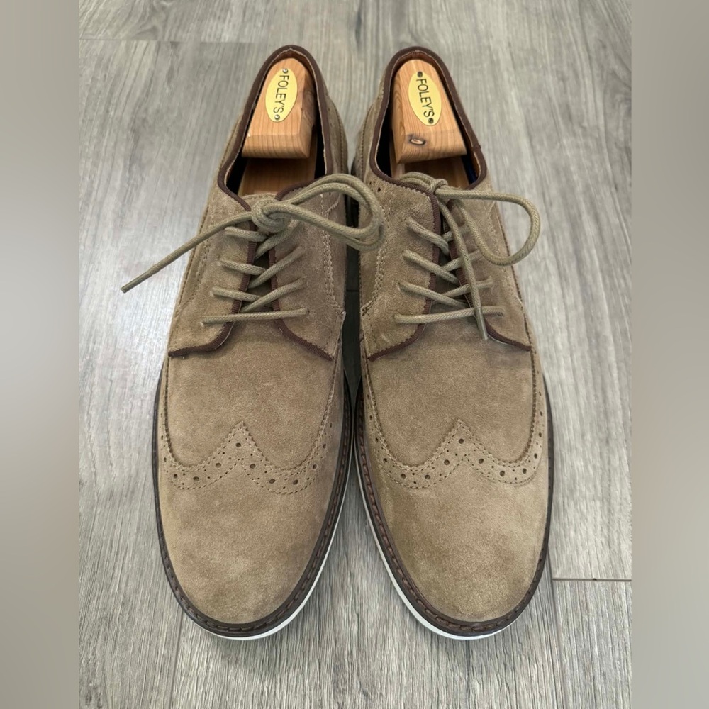 Vince Camuto Men's Taupe Suede Wingtip Derby
